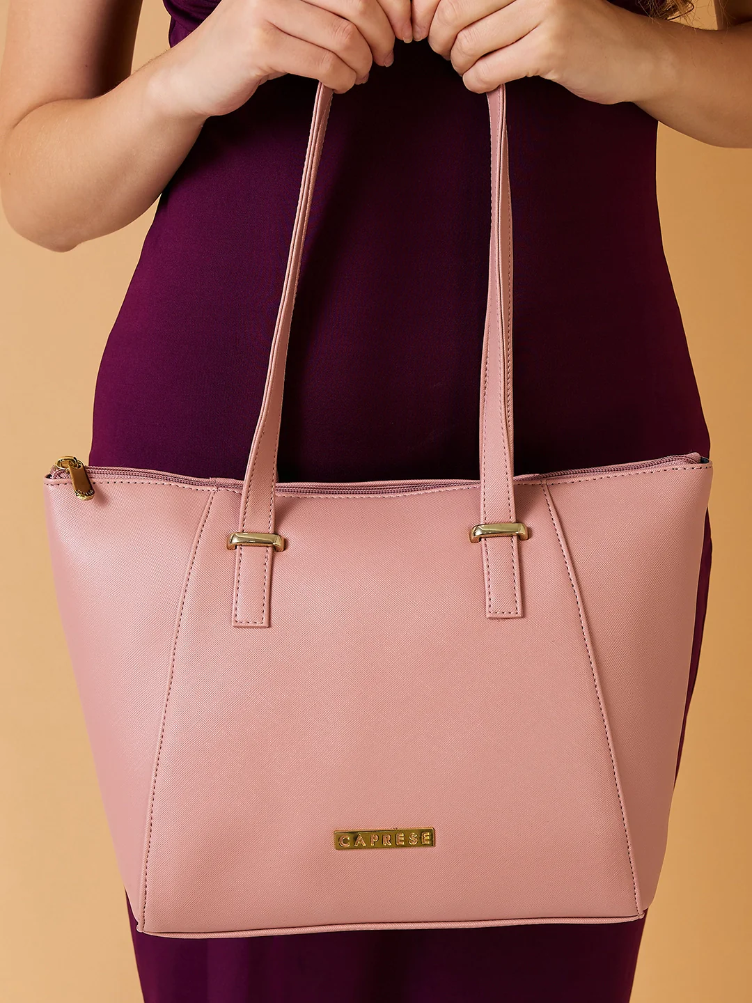 Caprese Afra Medium Blush Tote Bag - Image 10