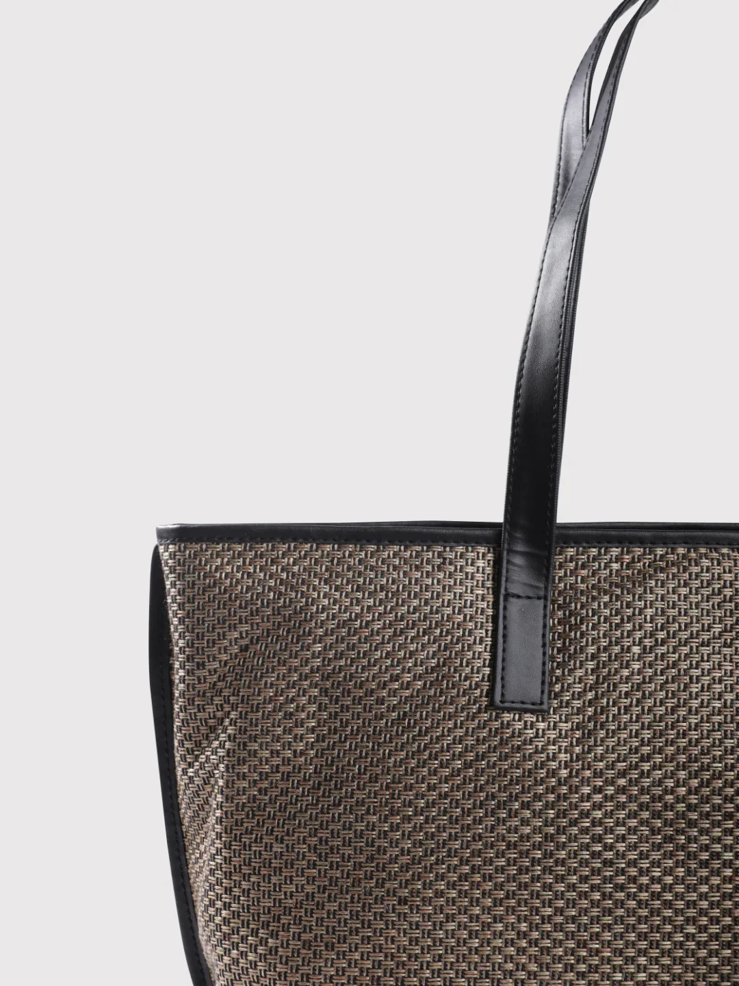 Caprese Alicia Large Beige Tote Bag - Image 8