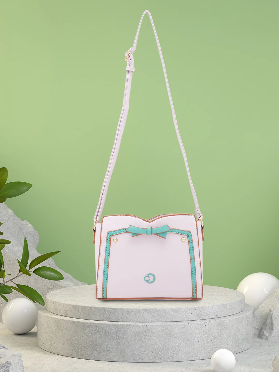 Caprese Amayra Medium Lilac Sling Bag - Image 2