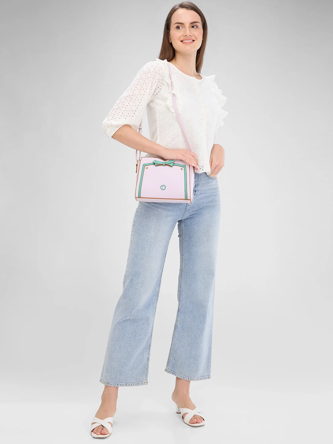 Caprese Amayra Medium Lilac Sling Bag - Image 3
