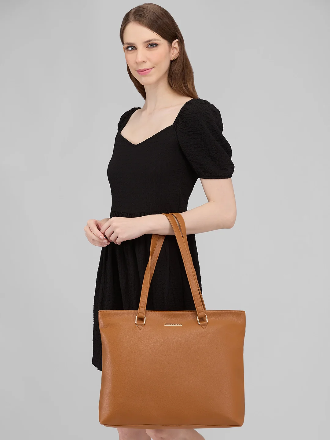Caprese Amelia Medium Tan Tote Bag - Image 12