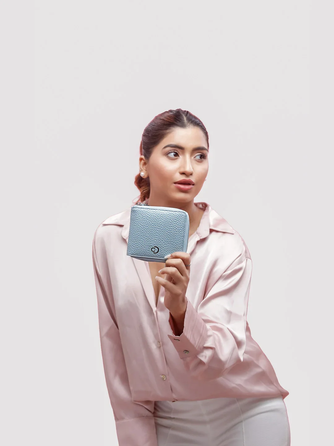 Caprese Amelia Small Zip Around Wallet - Image 12