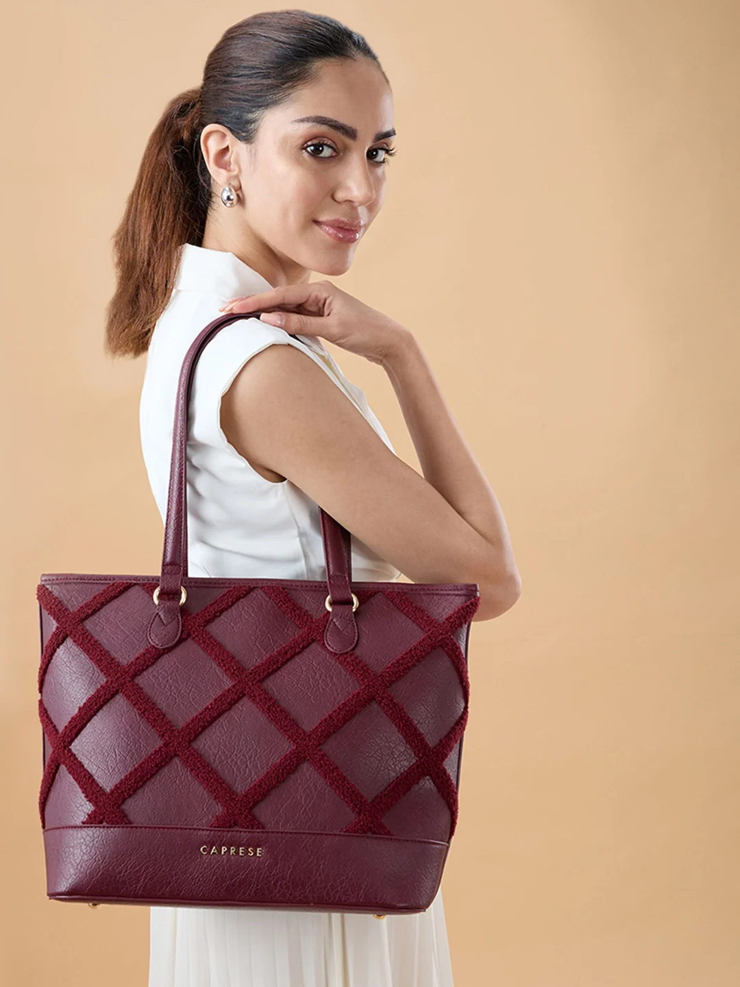 Caprese Athena Large Cherry Lacquer Laptop Tote Bag - Image 6