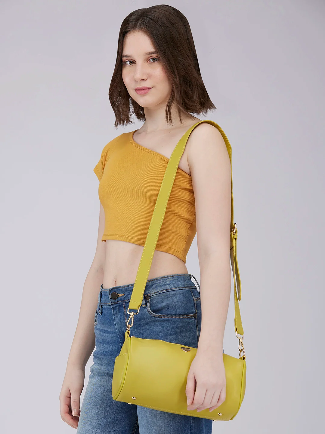 Caprese Ava Medium Lime Crossbody Bag - Image 13