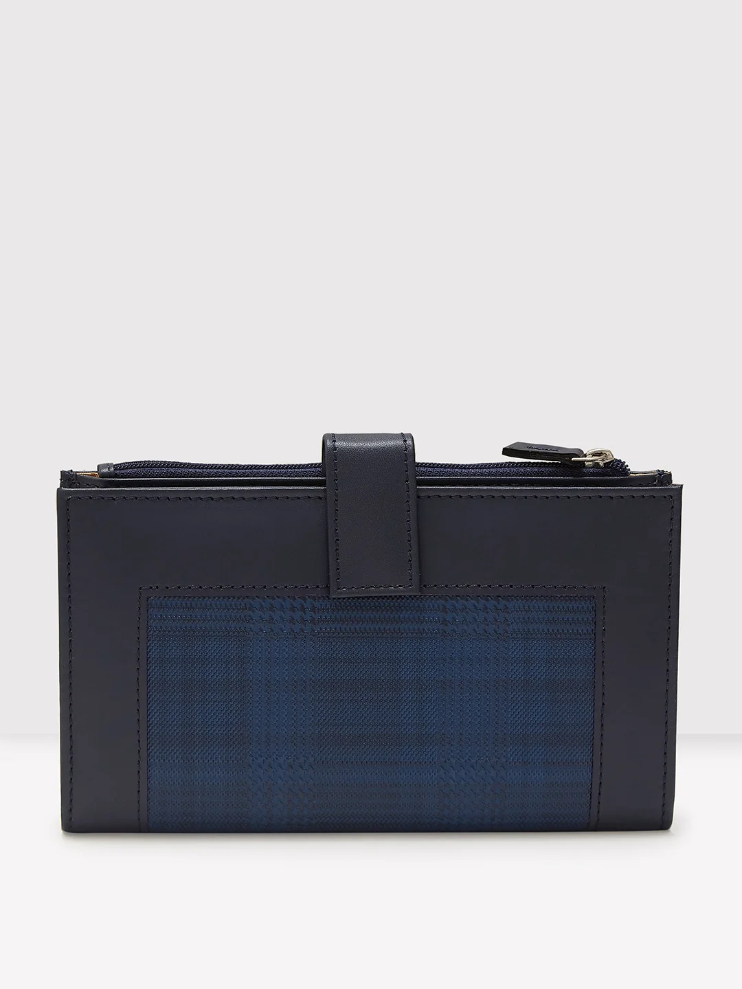 Caprese Avery Large Navy Bifold Wallet - Image 3