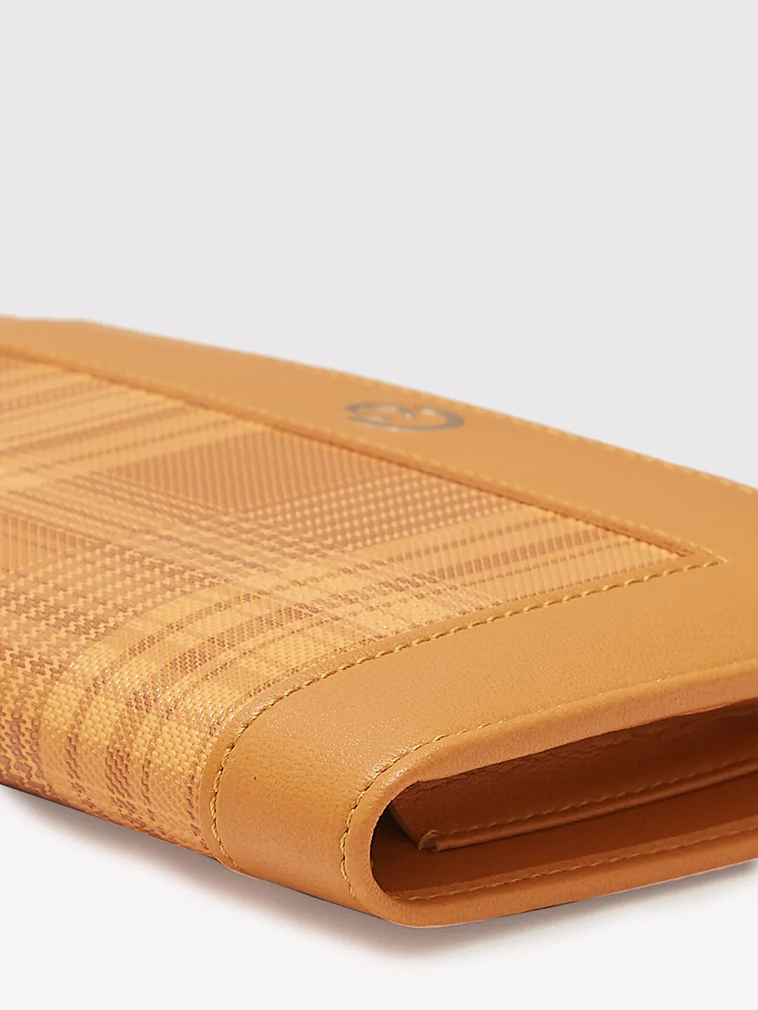 Caprese Avery Large Tan Bifold Wallet - Image 4