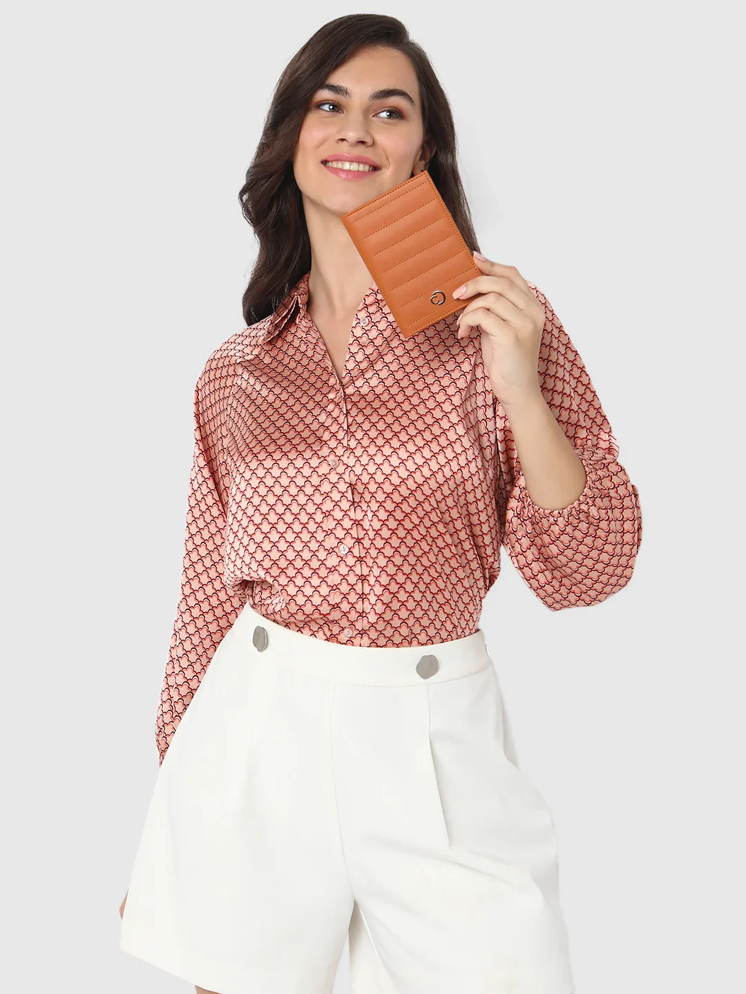 Caprese Avery Mustard Passport Case - Image 4