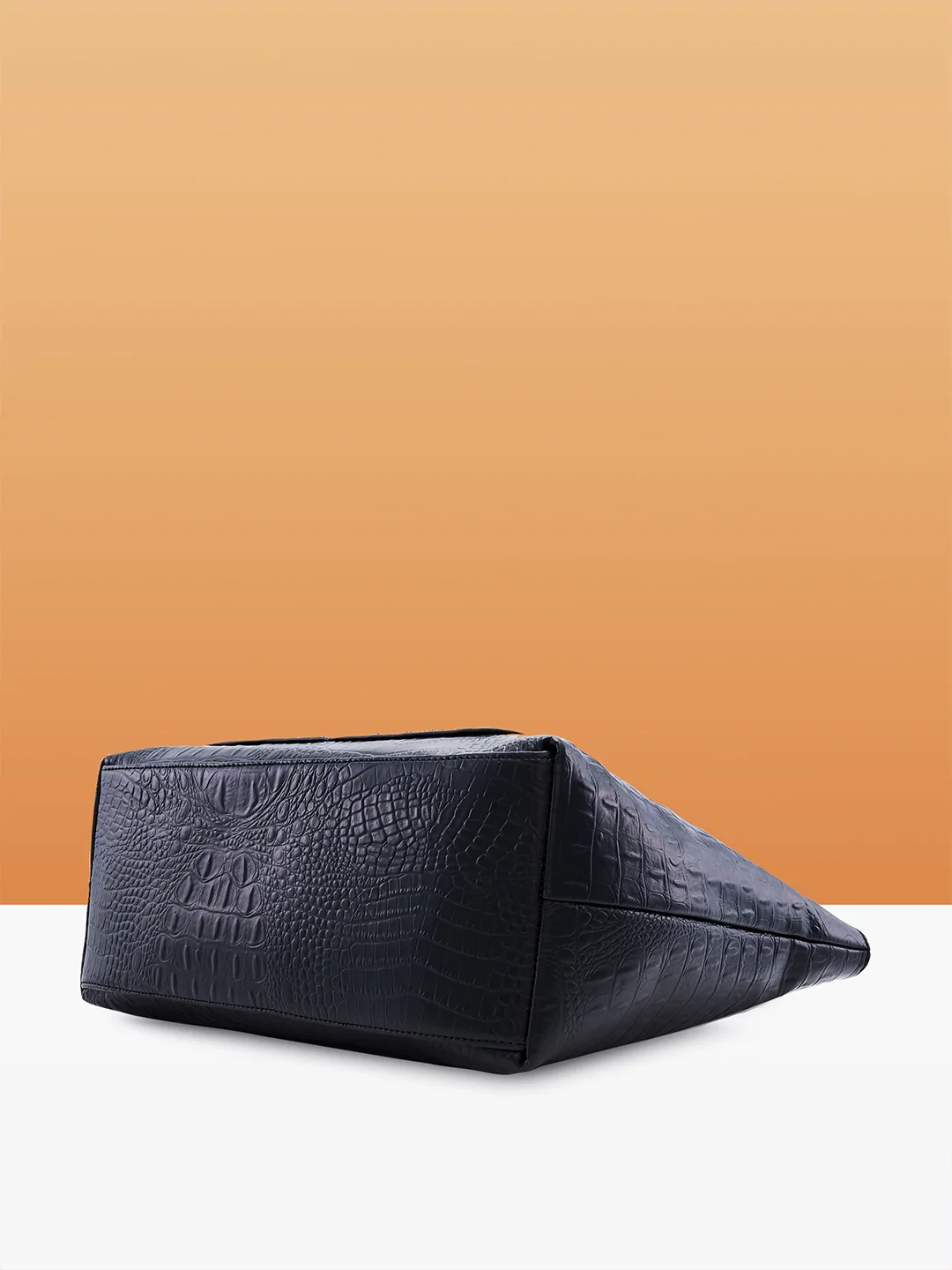 Caprese Azzura Large Black Laptop Bag - Image 6