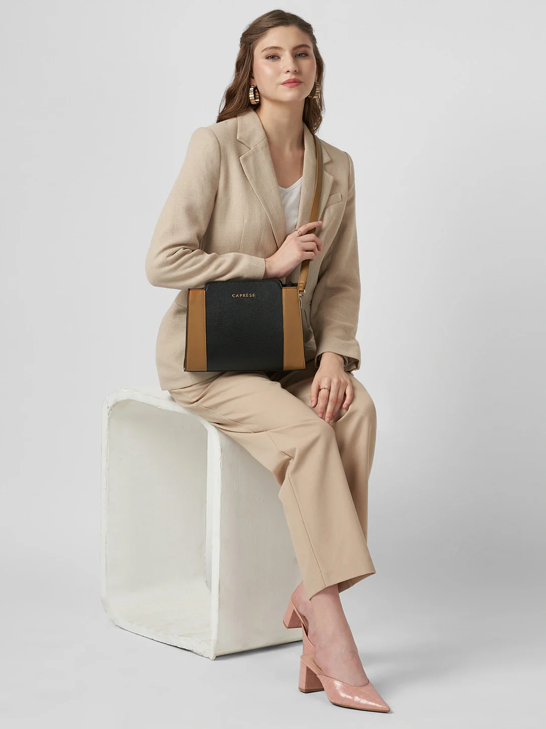 Caprese Blakely Medium Black Sling Bag - Image 7