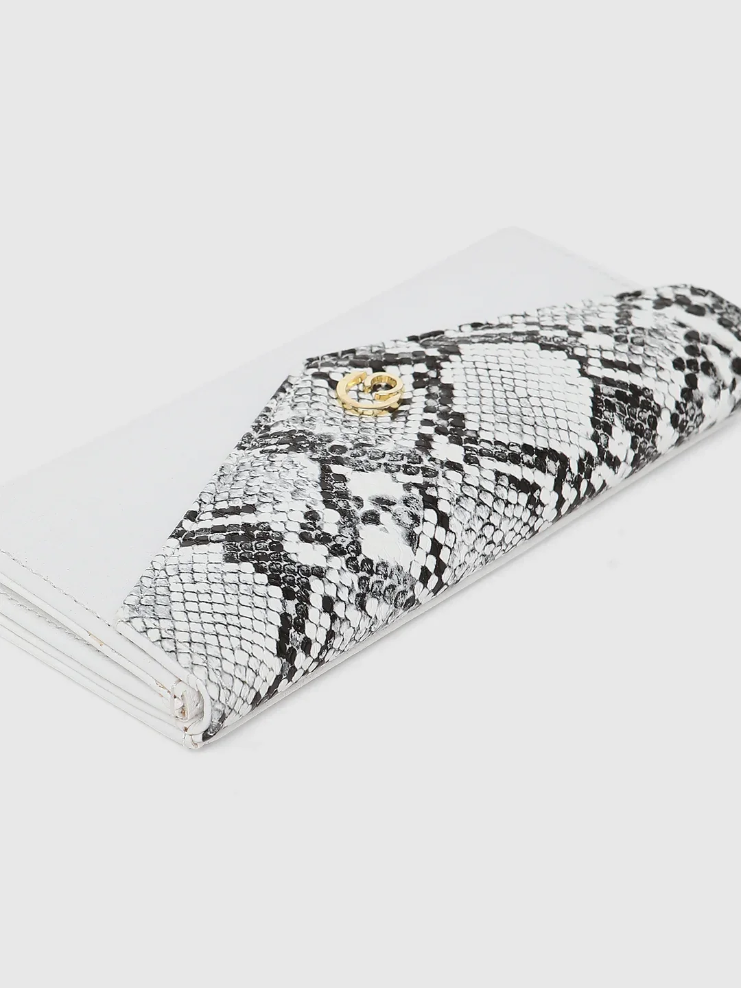 Caprese Bluma Large White Flapover Wallet - Image 13