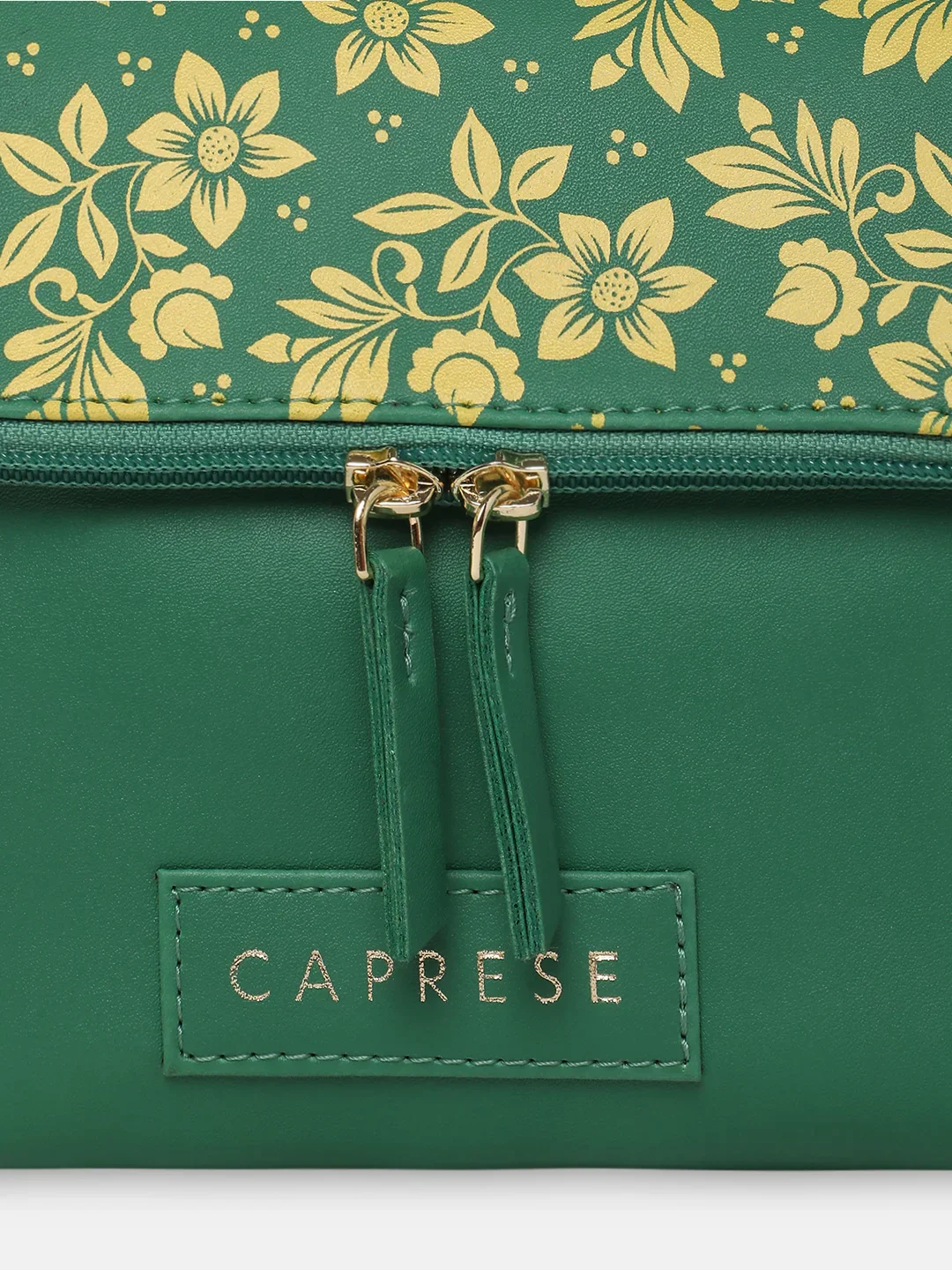 Caprese Bonita Medium Dark Green Vanity Case - Image 10
