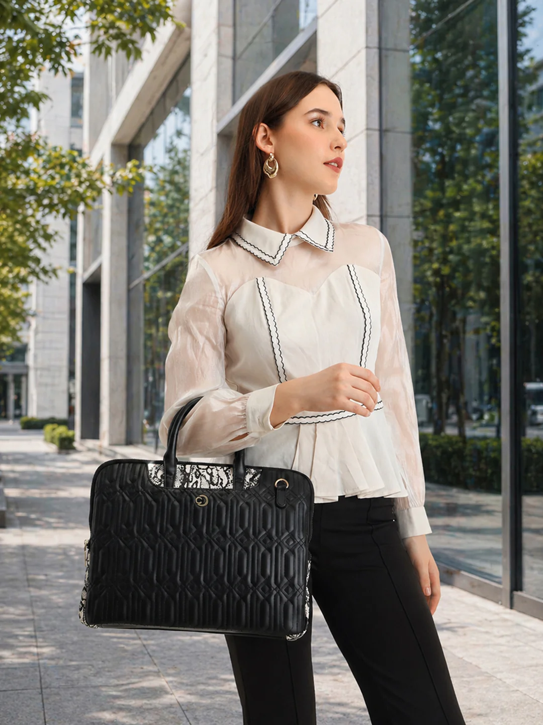 Caprese Bubble Large Black Laptop Bag - Image 10