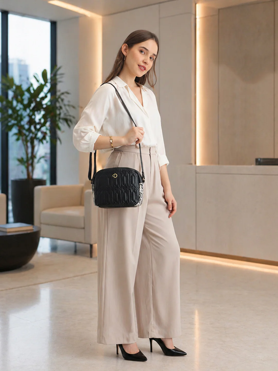 Caprese Bubble Medium Black Sling Bag - Image 9
