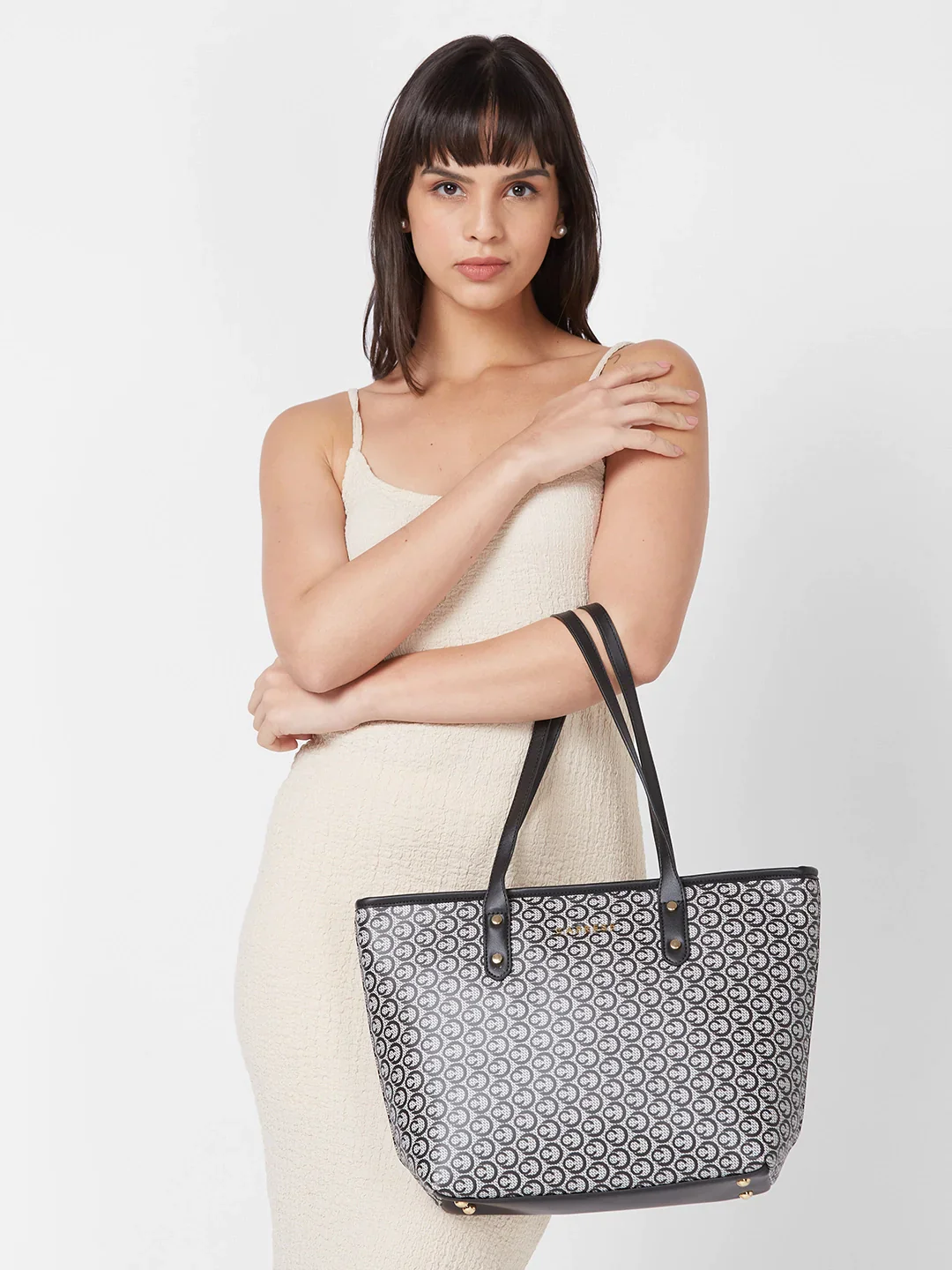Caprese Callie Large Black Tote Bag - Image 9