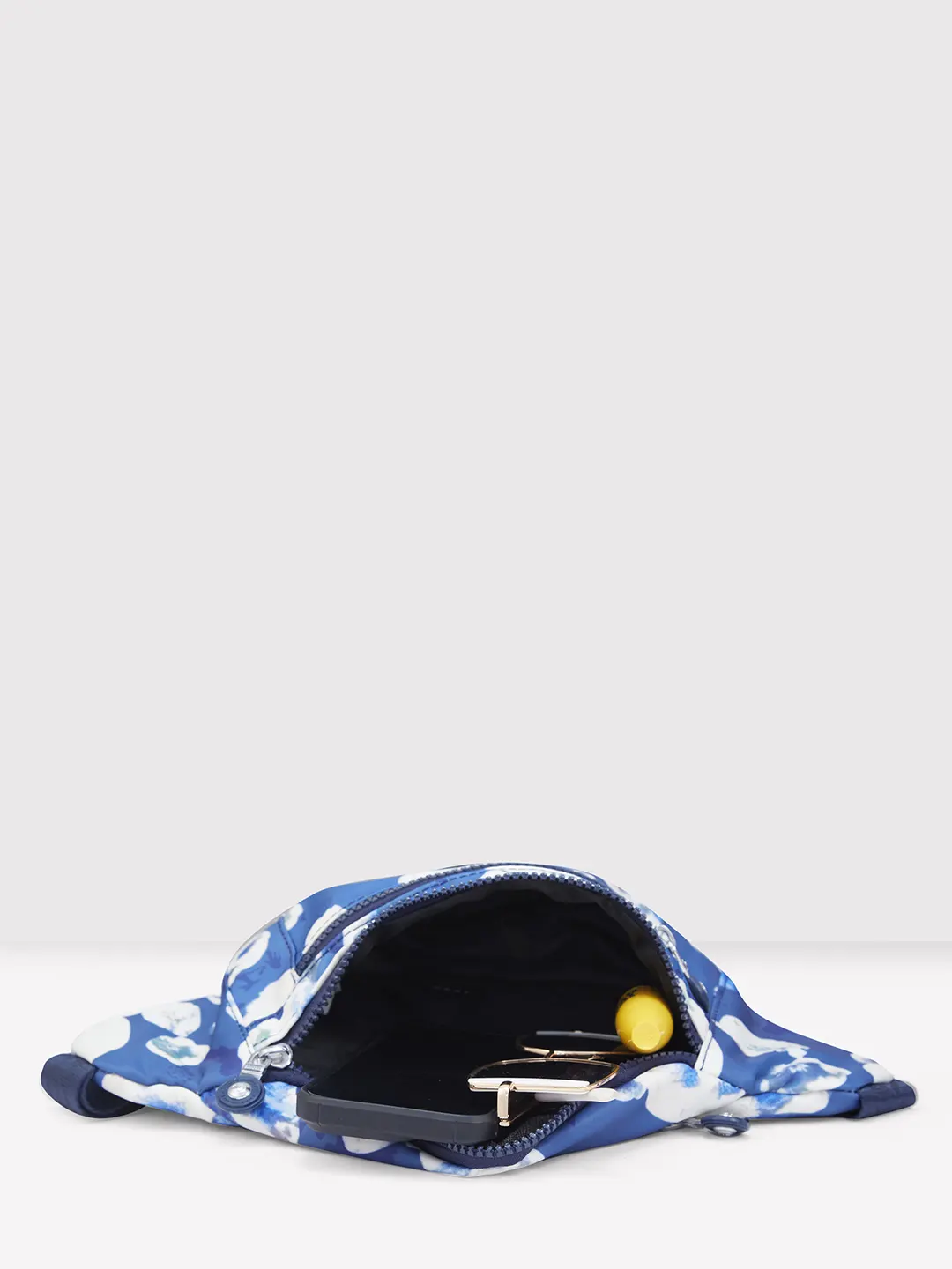 Caprese Celia Medium Blue Fanny Pack - Image 6