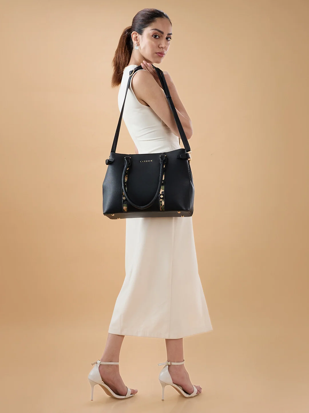 Caprese Chelsea Large Black Satchel Bag - Image 12