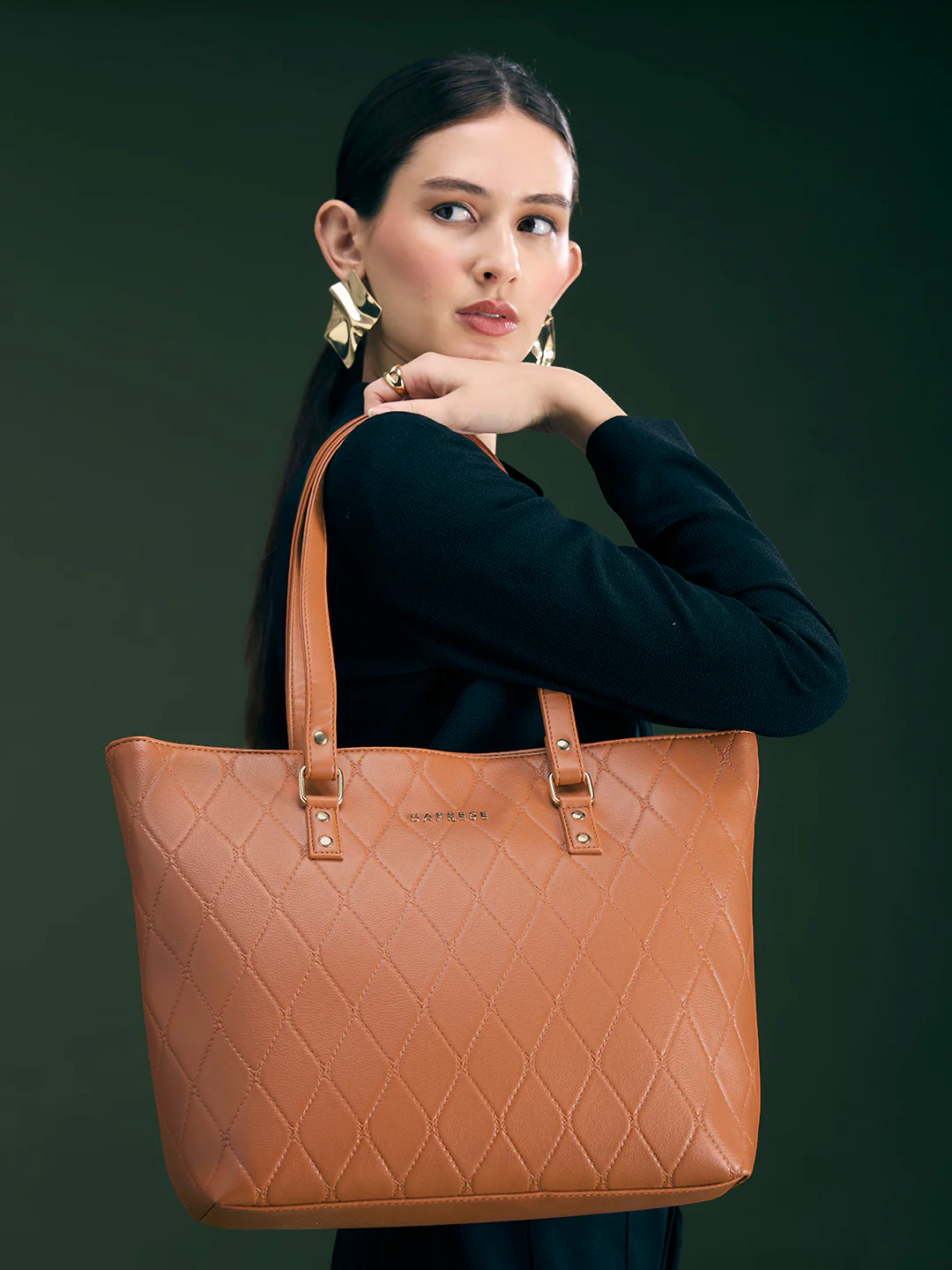 Caprese Claudiaa Large Tan Tote Bag - Image 7