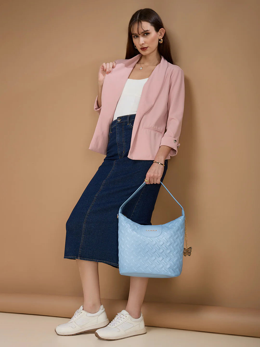 Caprese Cloud Large Powder Blue
Hobo Bag - Image 8