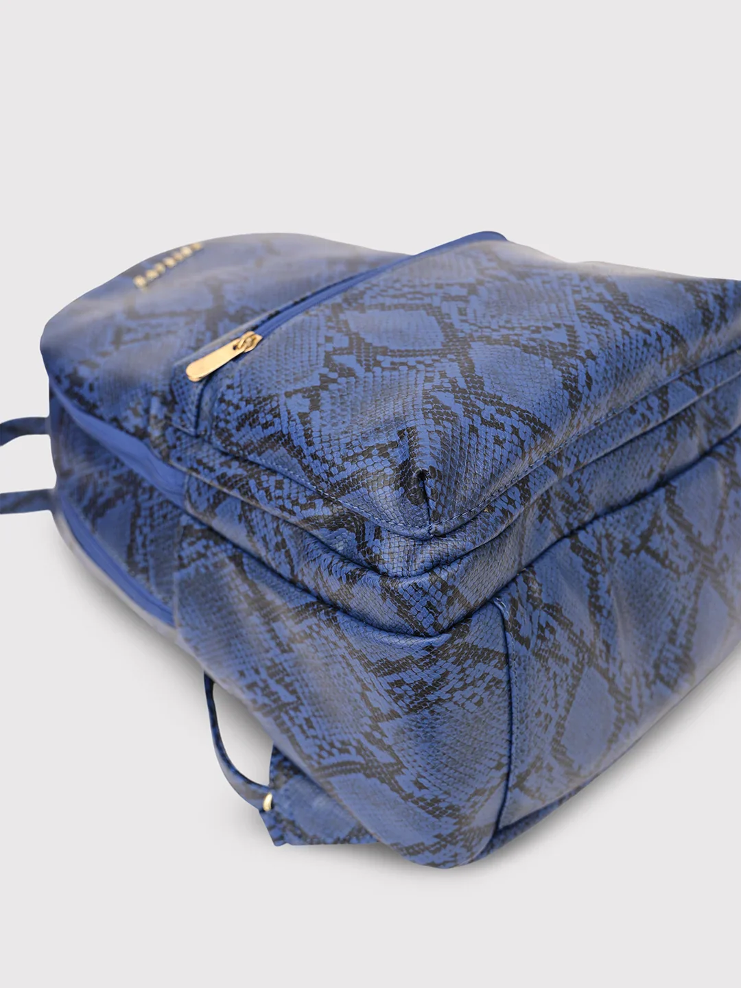Caprese Cosmos Medium Blue Backpack - Image 6