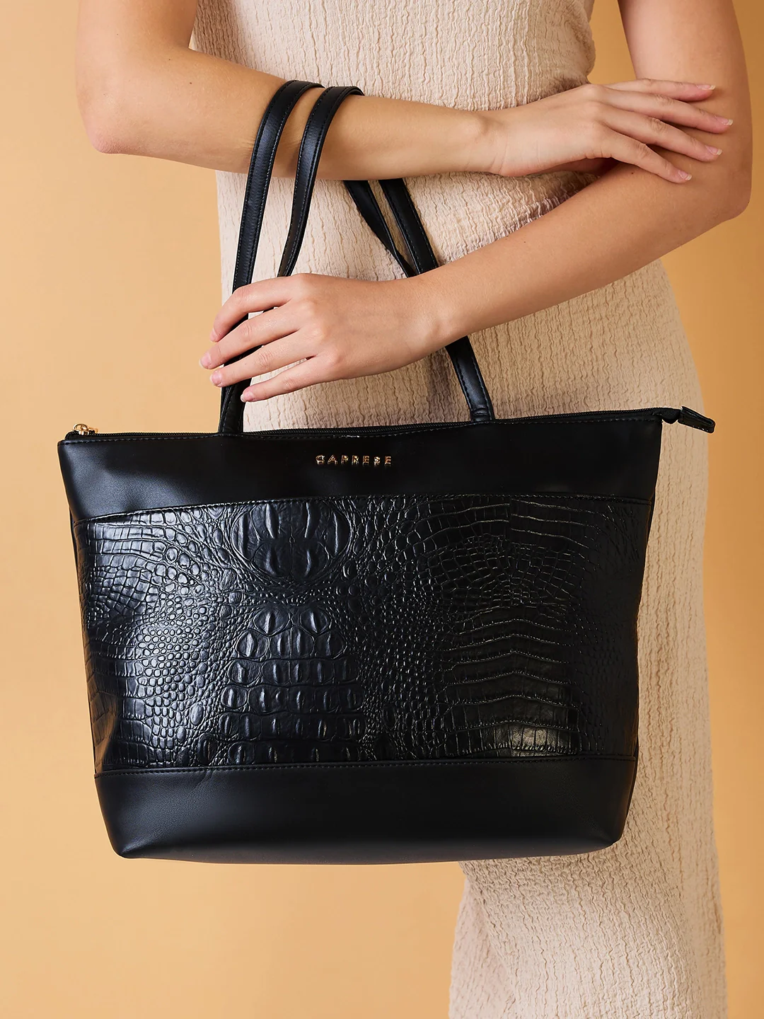 Caprese Cyprus Medium Black Tote Bag - Image 10