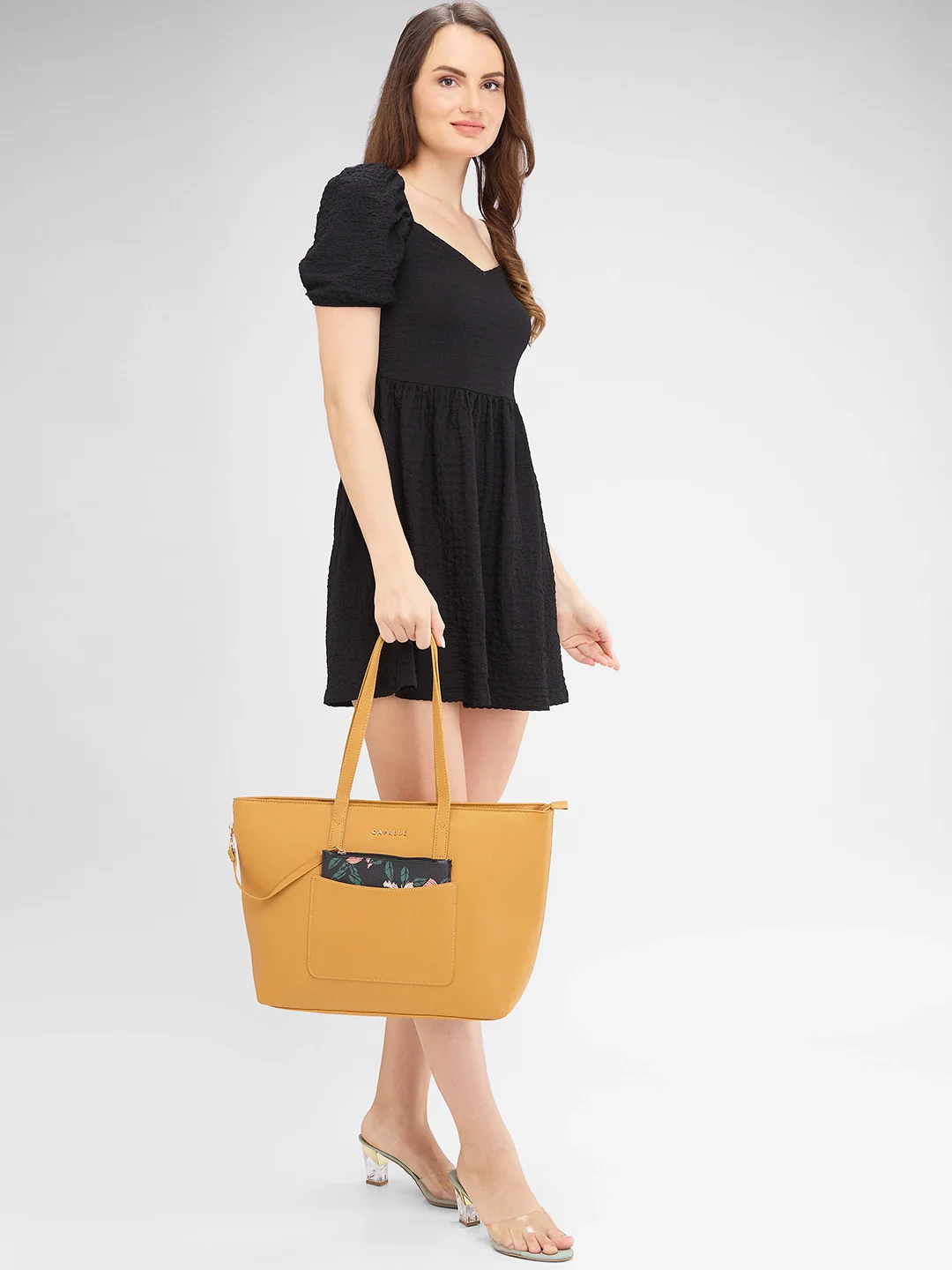 Caprese Daphny Large Yellow Tote Bag - Image 3