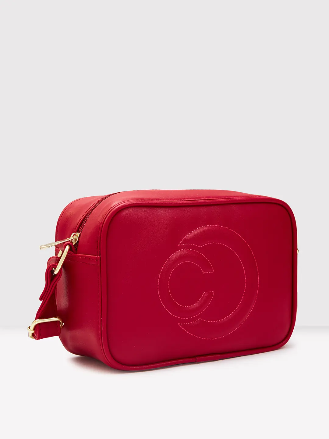 Caprese Dora Medium Burgundy Sling Bag - Image 4