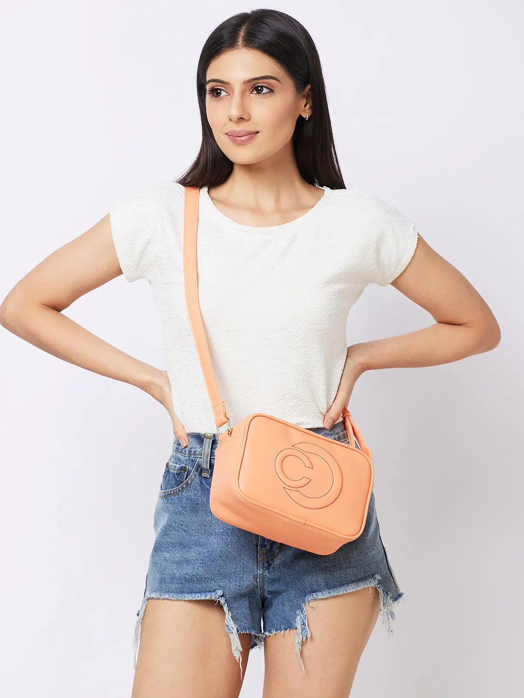 Caprese Dora Medium Coral Sling Bag - Image 10