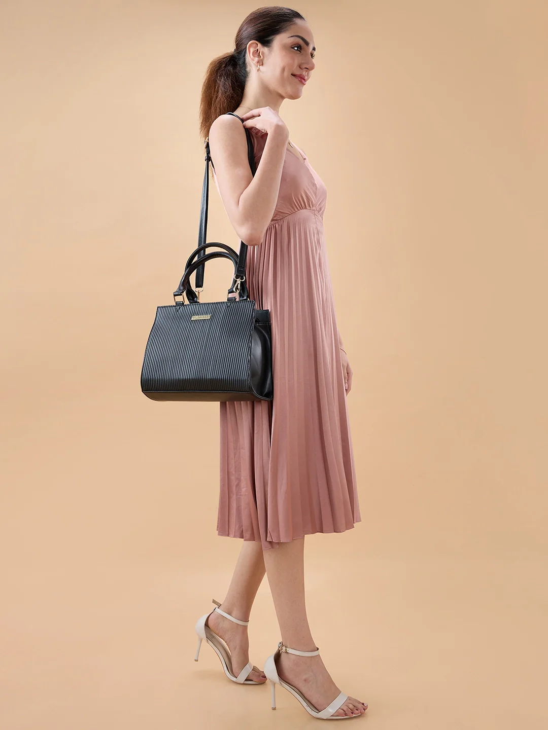Caprese Ellen Medium Black Satchel Bag - Image 7