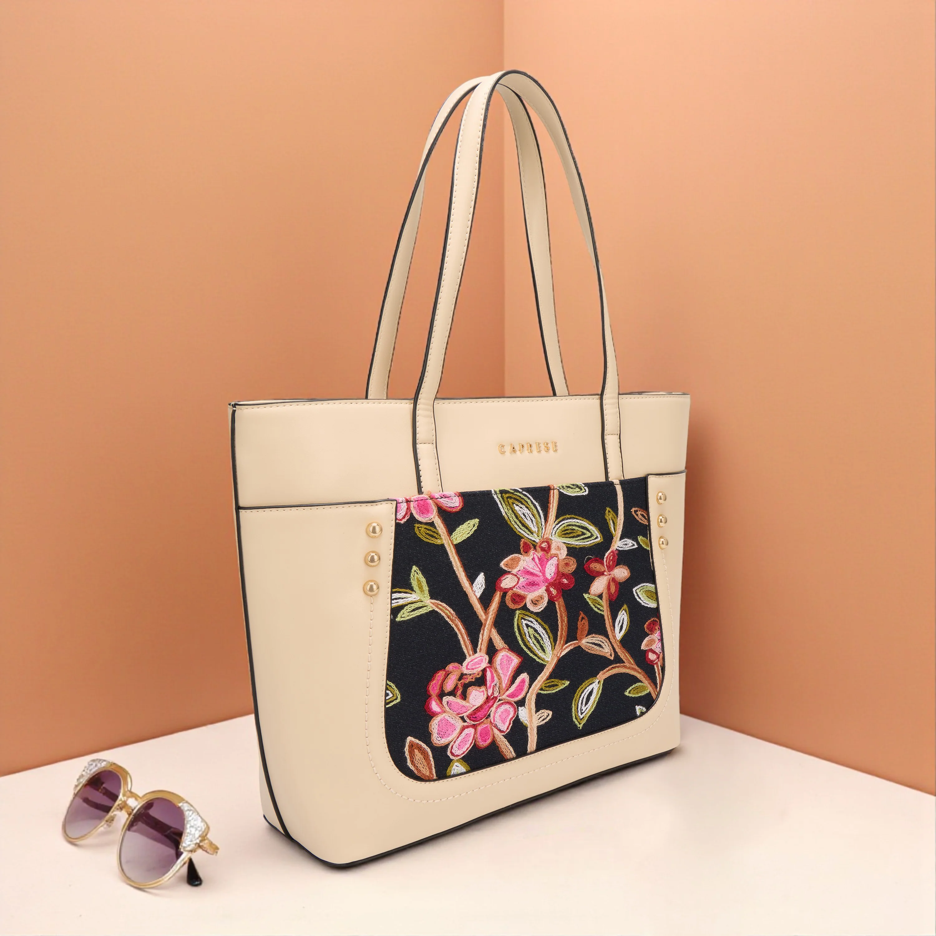Caprese Elsa Large Alpine Oat Tote Bag - Image 13