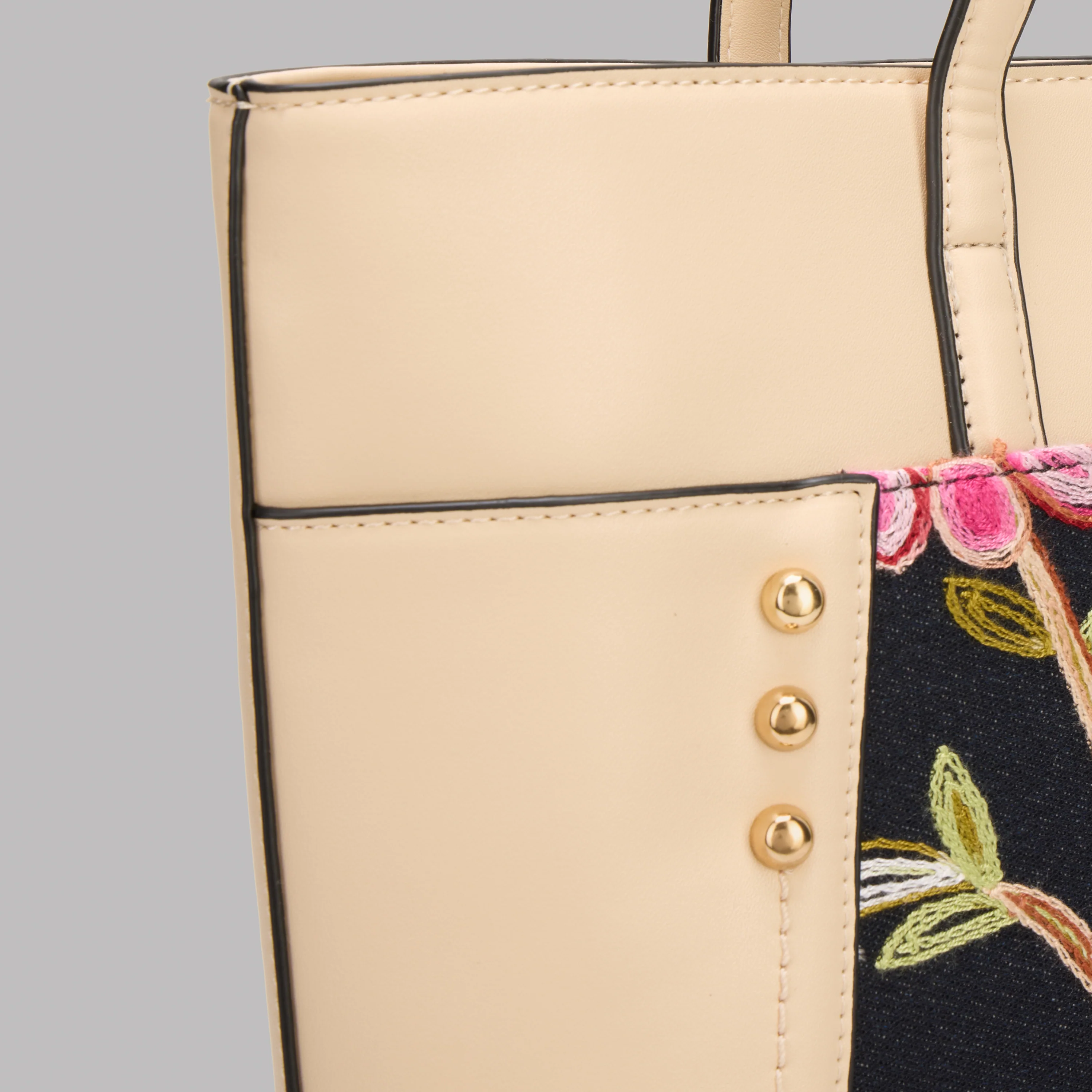 Caprese Elsa Large Alpine Oat Tote Bag - Image 7