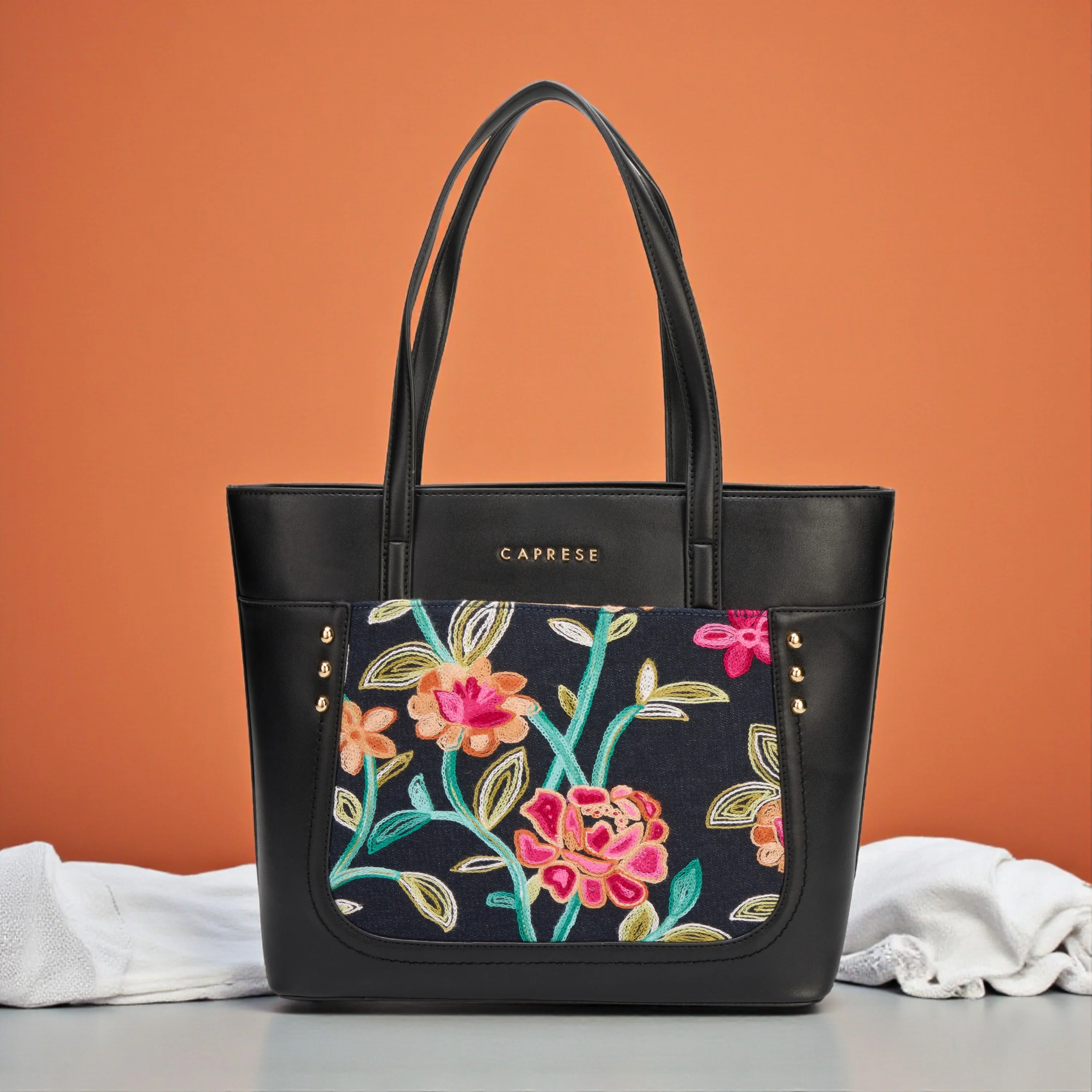 Caprese Elsa Large Black Tote Bag - Image 12