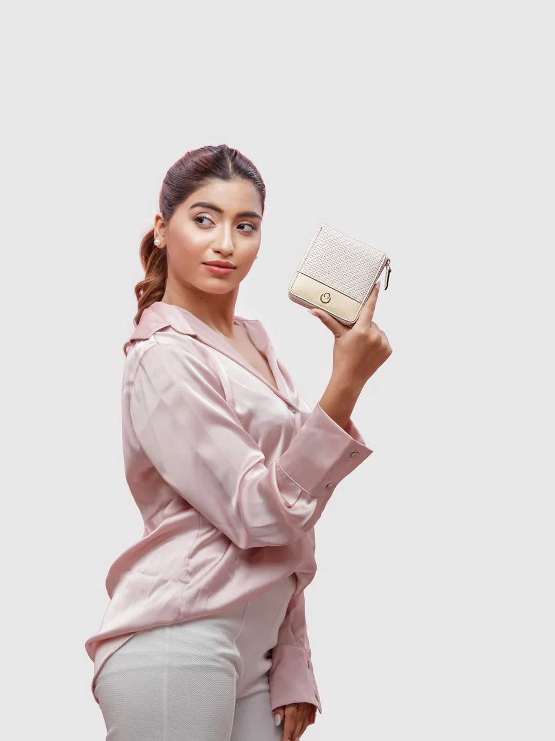 Caprese Emma Small Beige Zip Around Wallet - Image 11