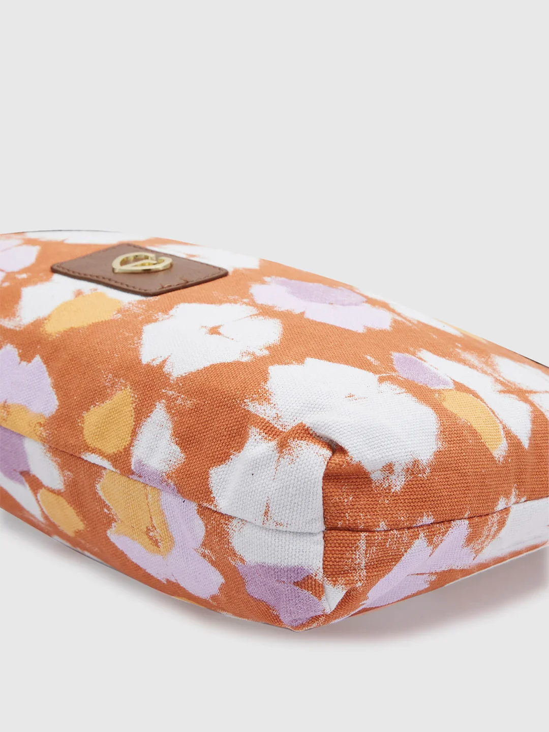 Caprese Enora Large Rust Sling Bag - Image 11