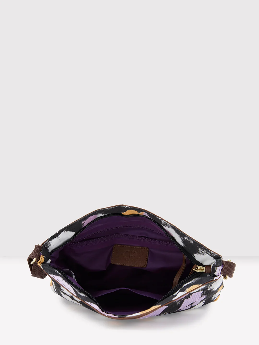 Caprese Enora Large Black Sling Bag - Image 37