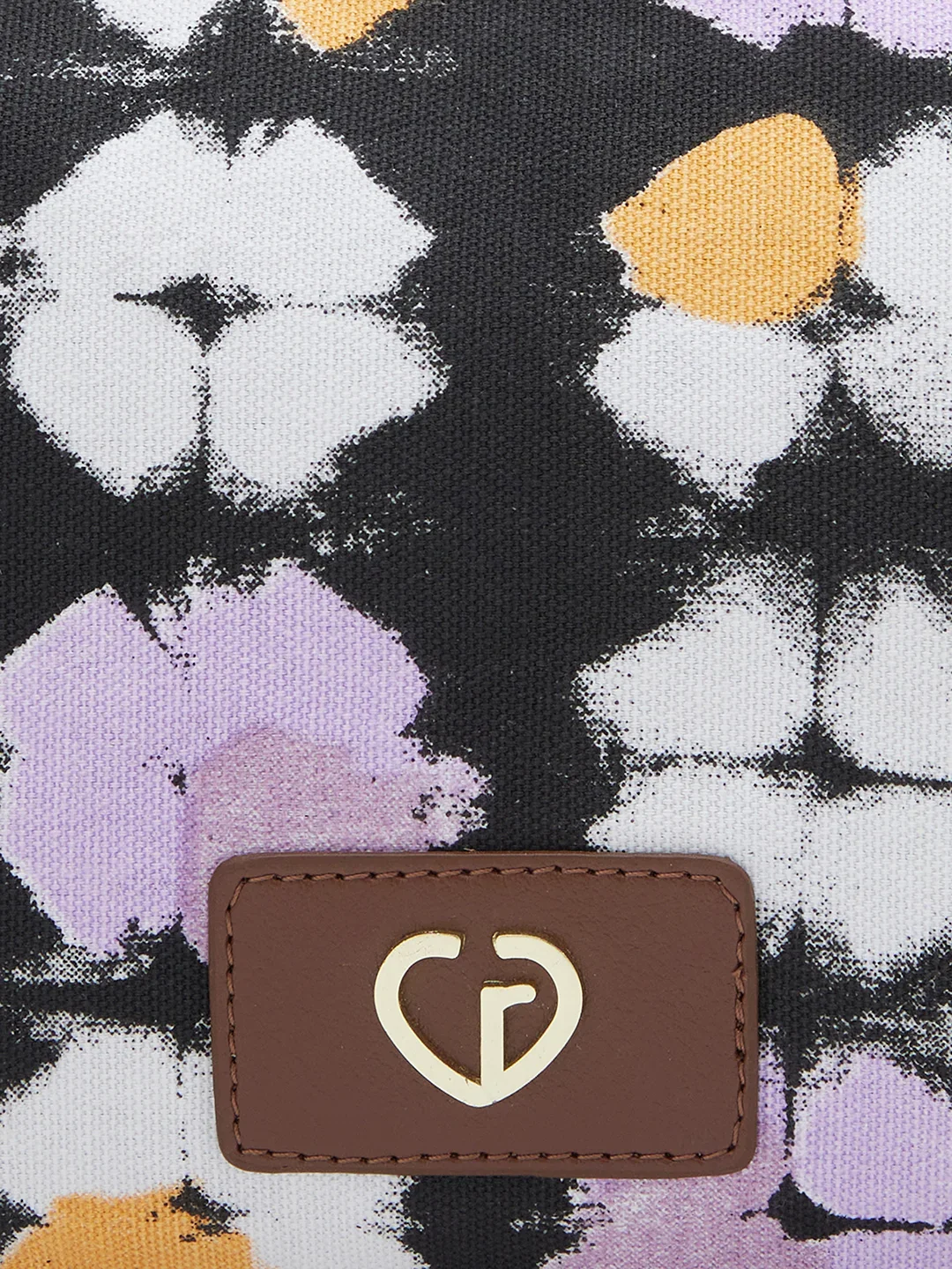 Caprese Enora Large Black Sling Bag - Image 38