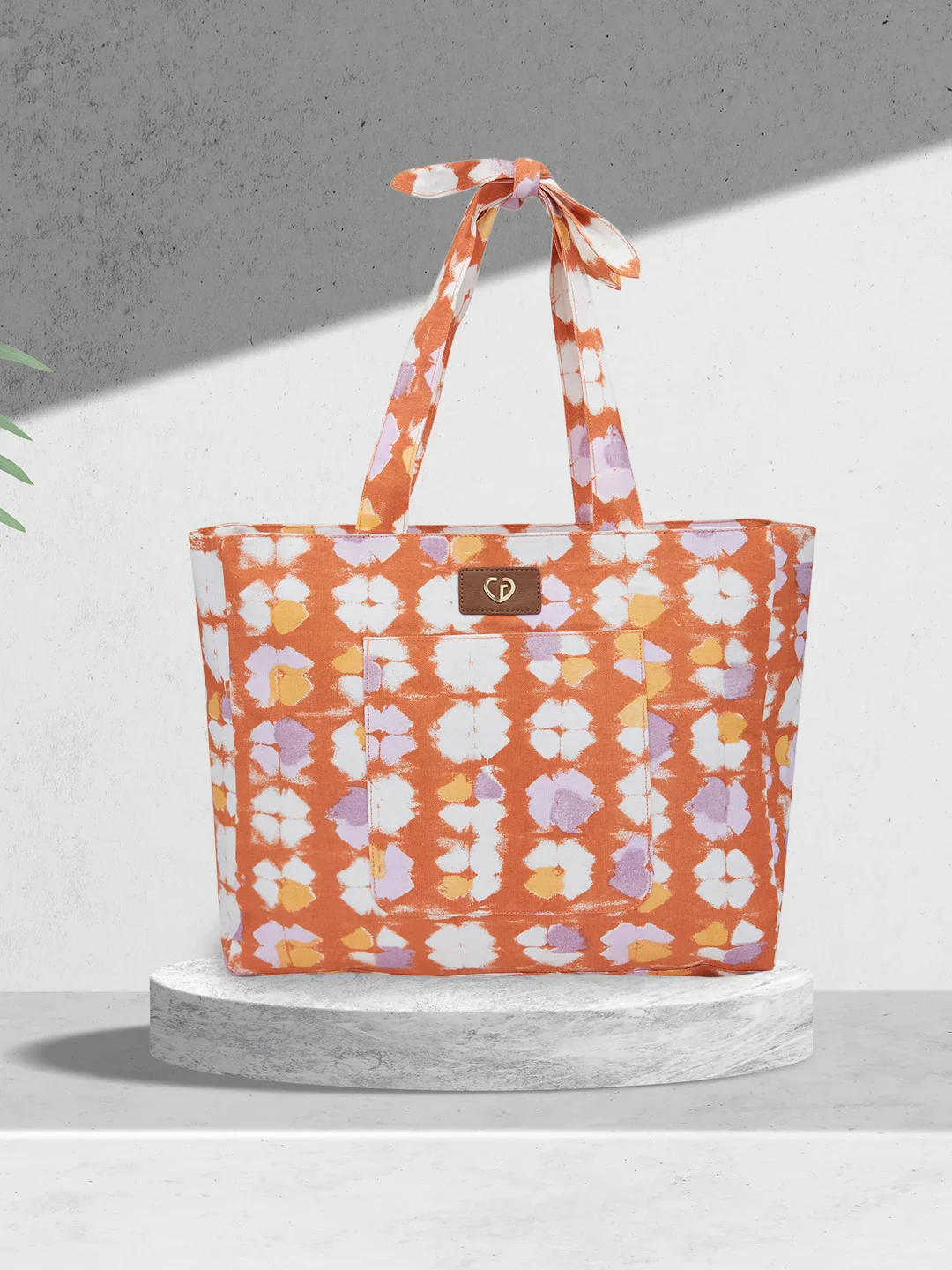 Caprese Enora Large Rust Tote Bag - Image 2