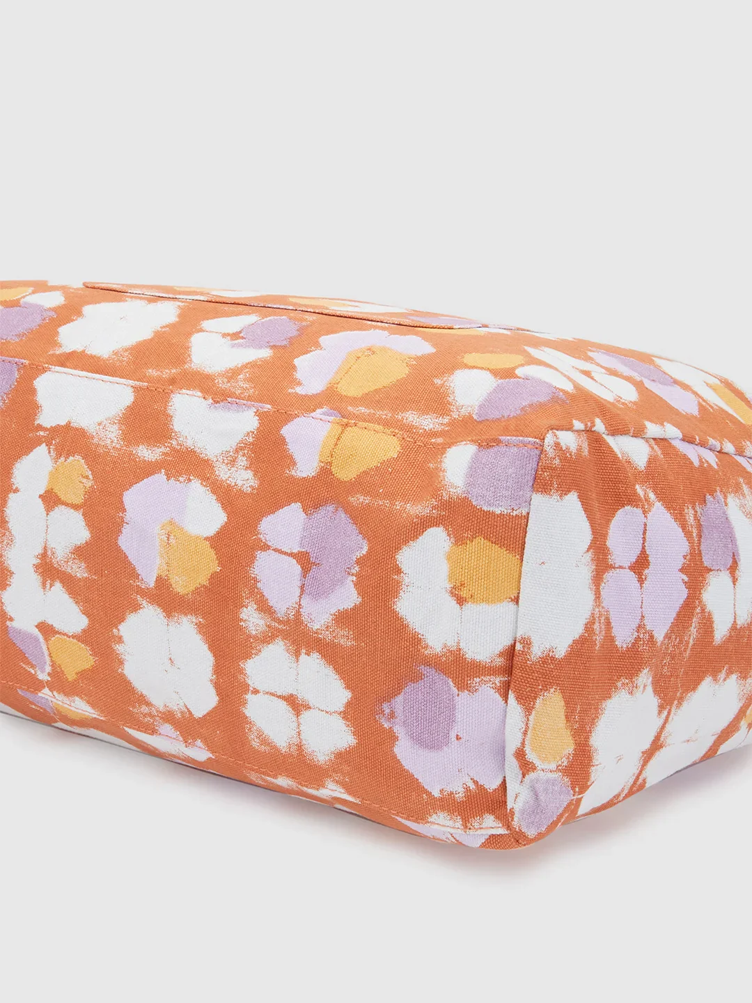 Caprese Enora Large Rust Tote Bag - Image 9