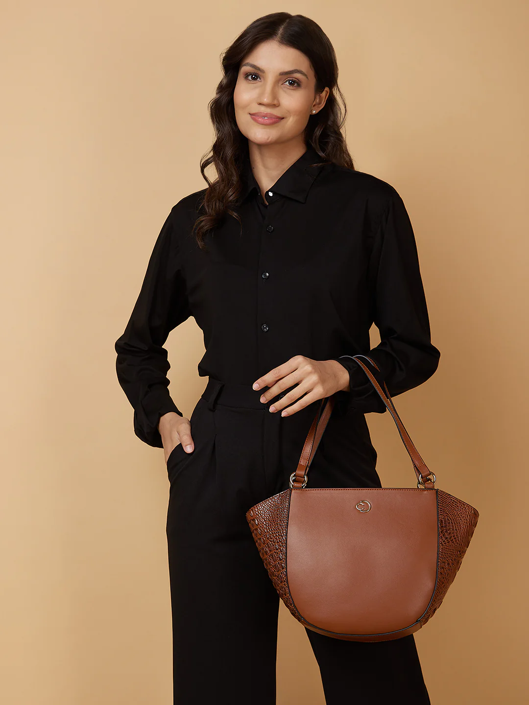 Caprese Felix Large Tan Satchel Bag - Image 2