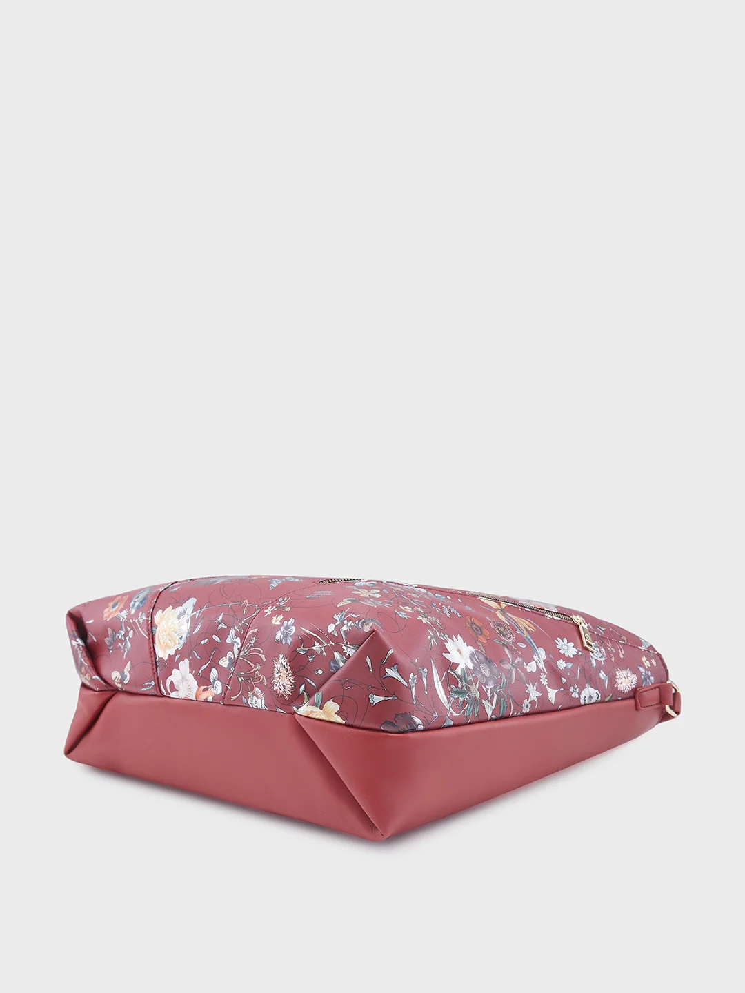 Caprese Fiorella Large Blush Hobo Bag - Image 7