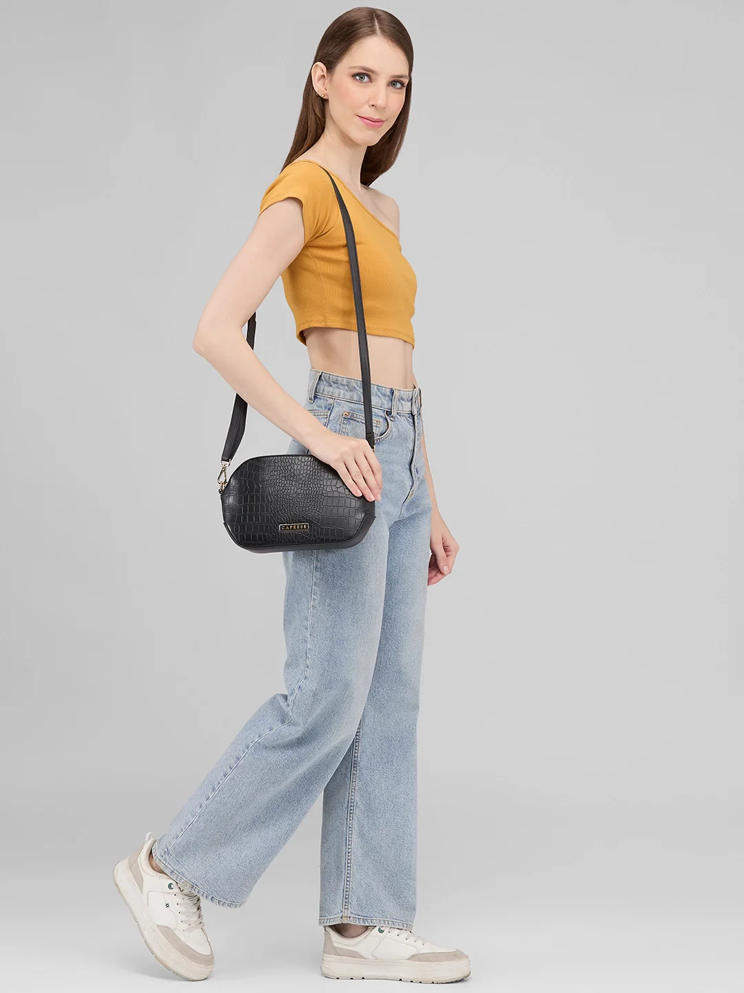 Caprese Flix Small Black Sling Bag - Image 3