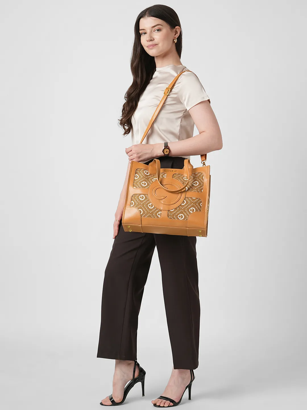 Caprese Florida Large Tan Tote Bag - Image 8