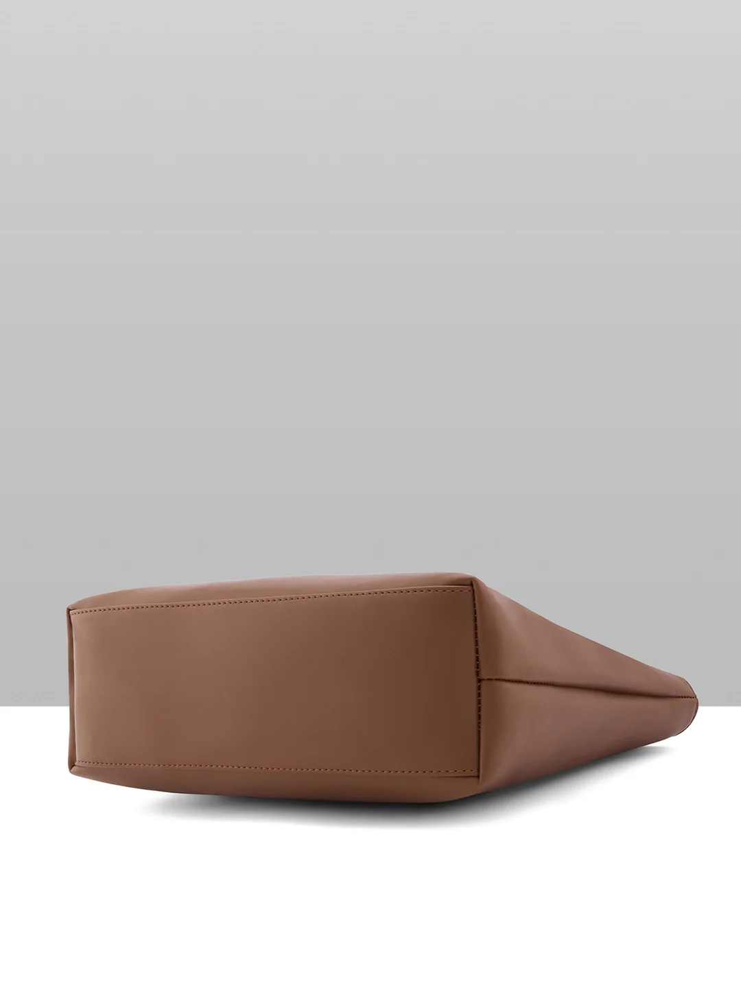 Caprese Gary Large Tan Tote Bag - Image 12