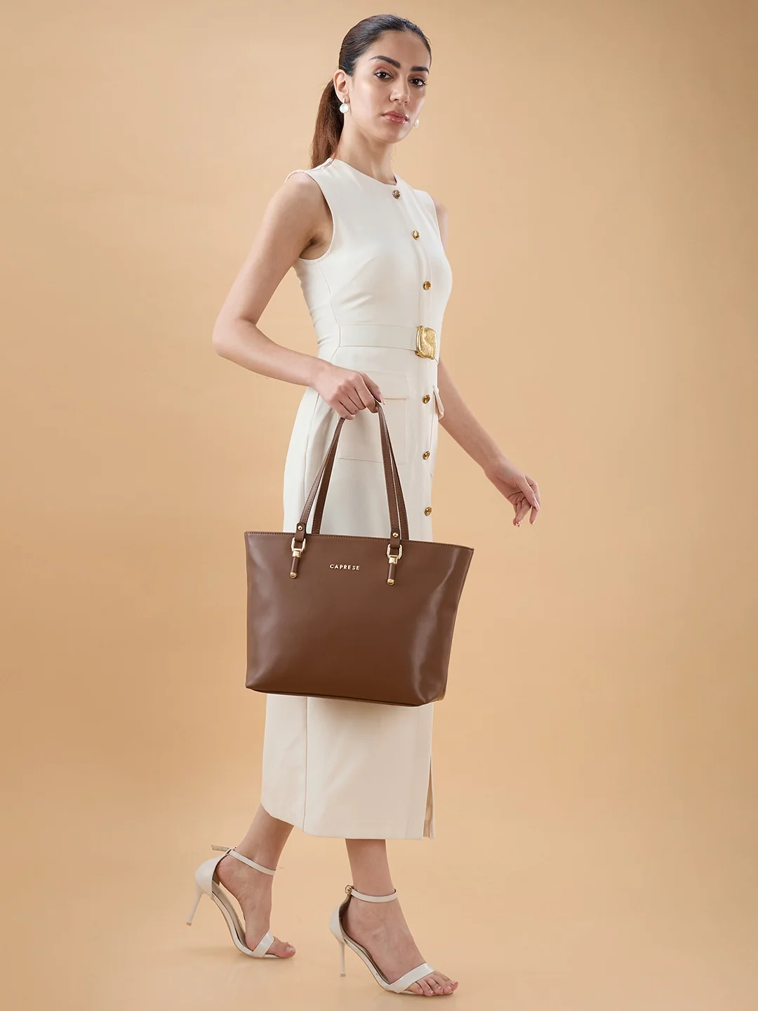 Caprese Gary Large Tan Tote Bag - Image 9