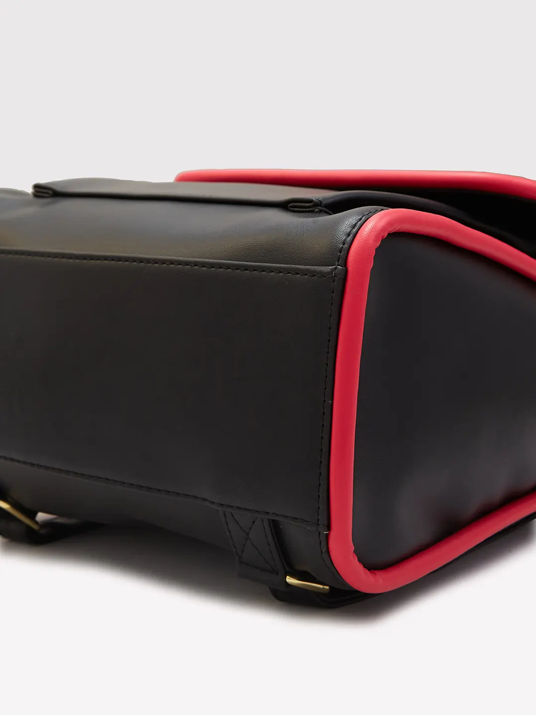 Caprese Gracie Medium Black Backpack - Image 5