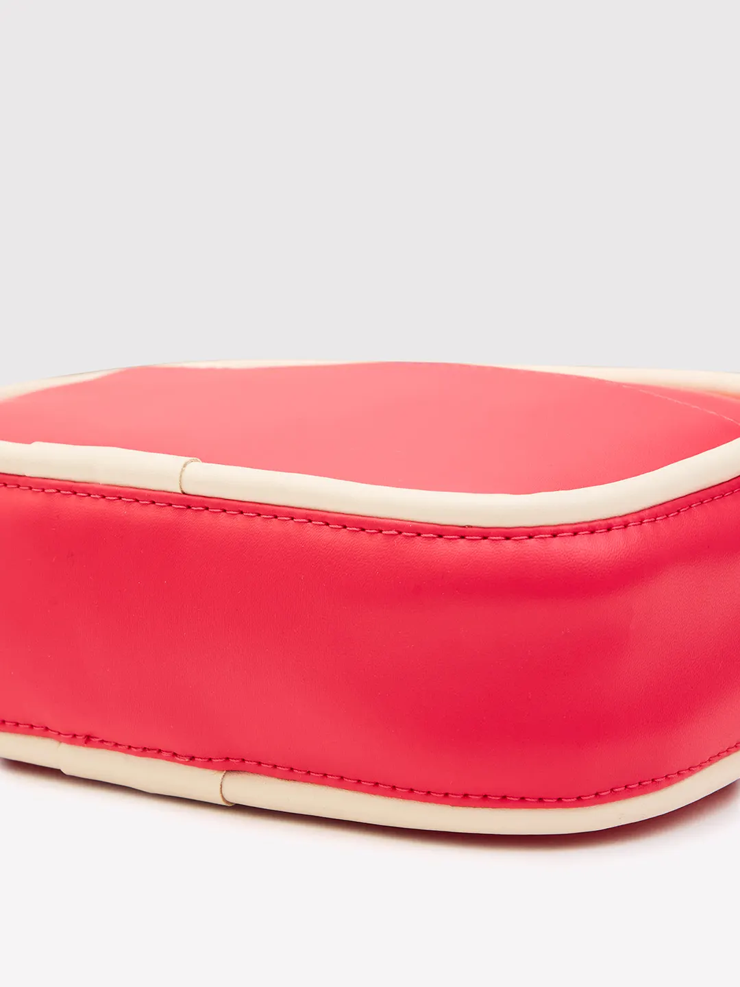 Caprese Gracie Medium Magenta Sling Bag - Image 7