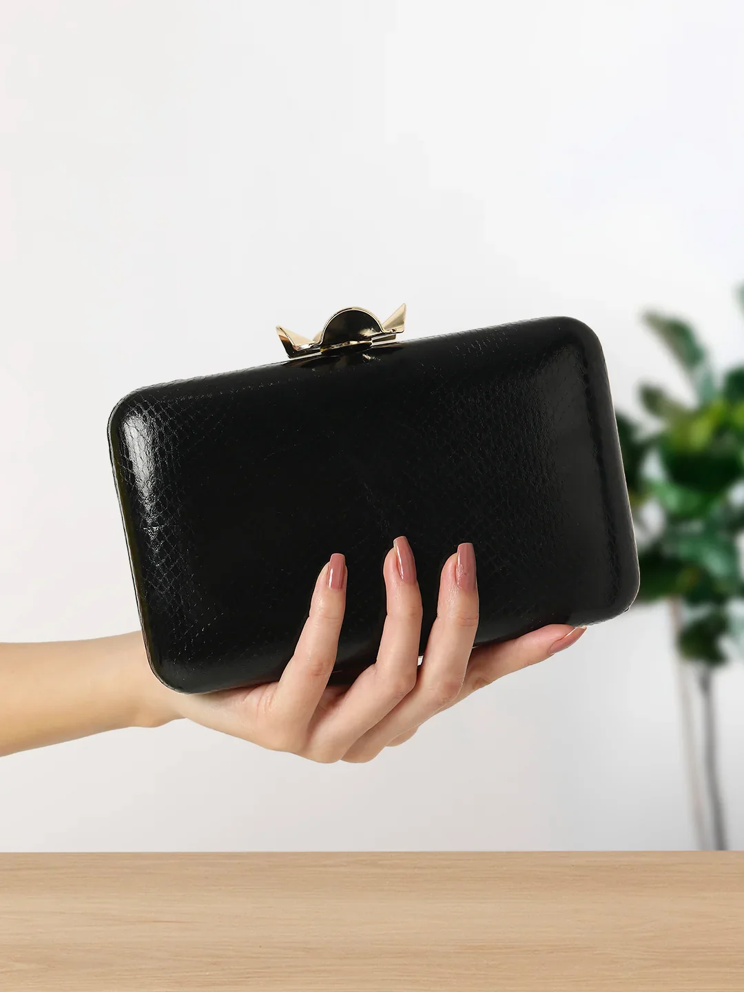 Caprese Guby Small Black Clutch - Image 2