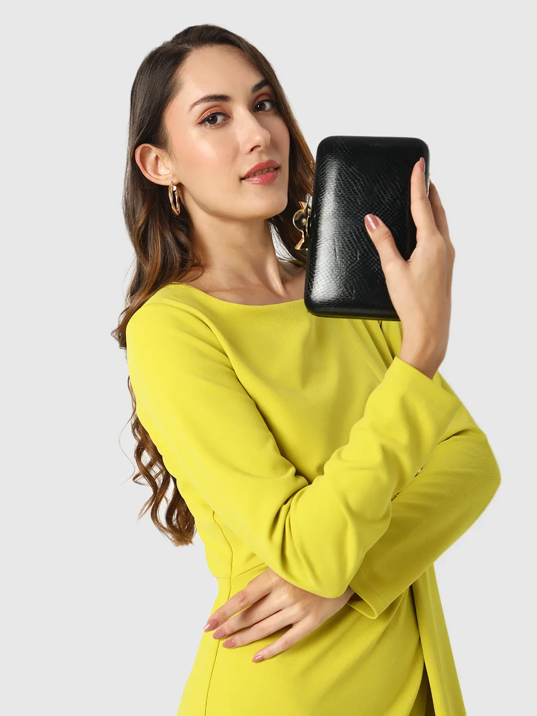 Caprese Guby Small Black Clutch - Image 3