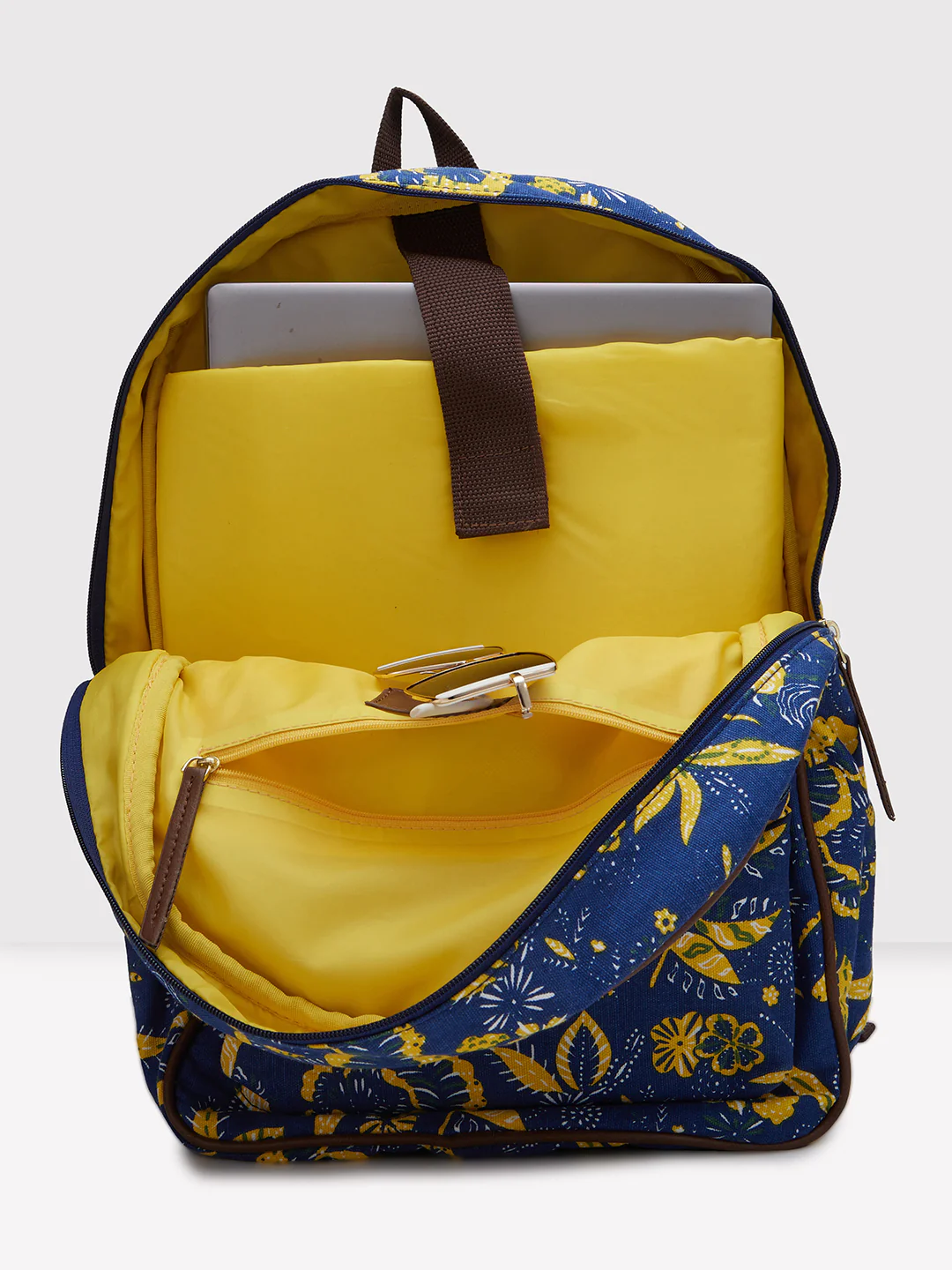 Caprese Hazel Large Blue Laptop Backpack - Image 7