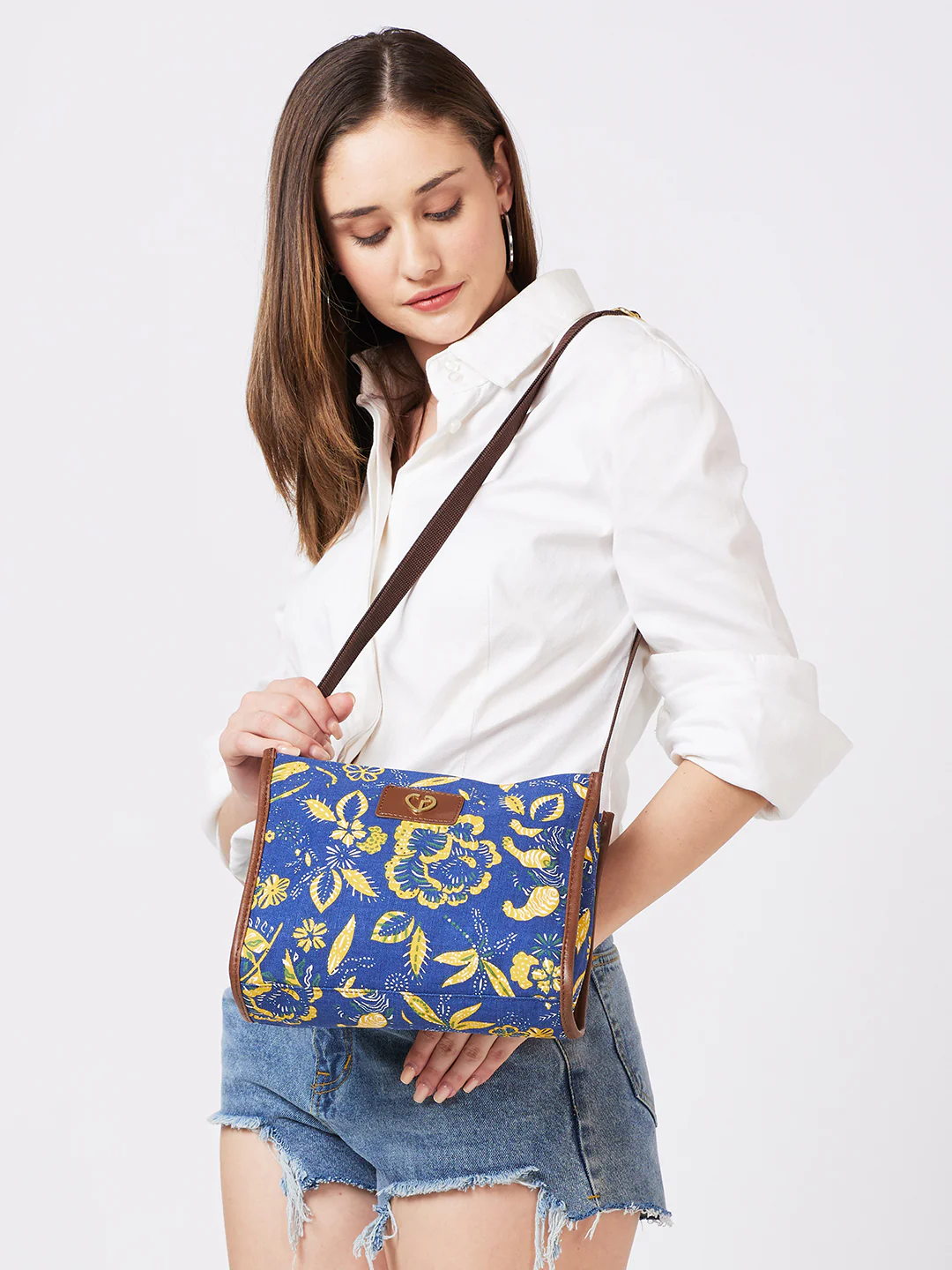 Caprese Hazel Medium Blue Sling Bag - Image 3