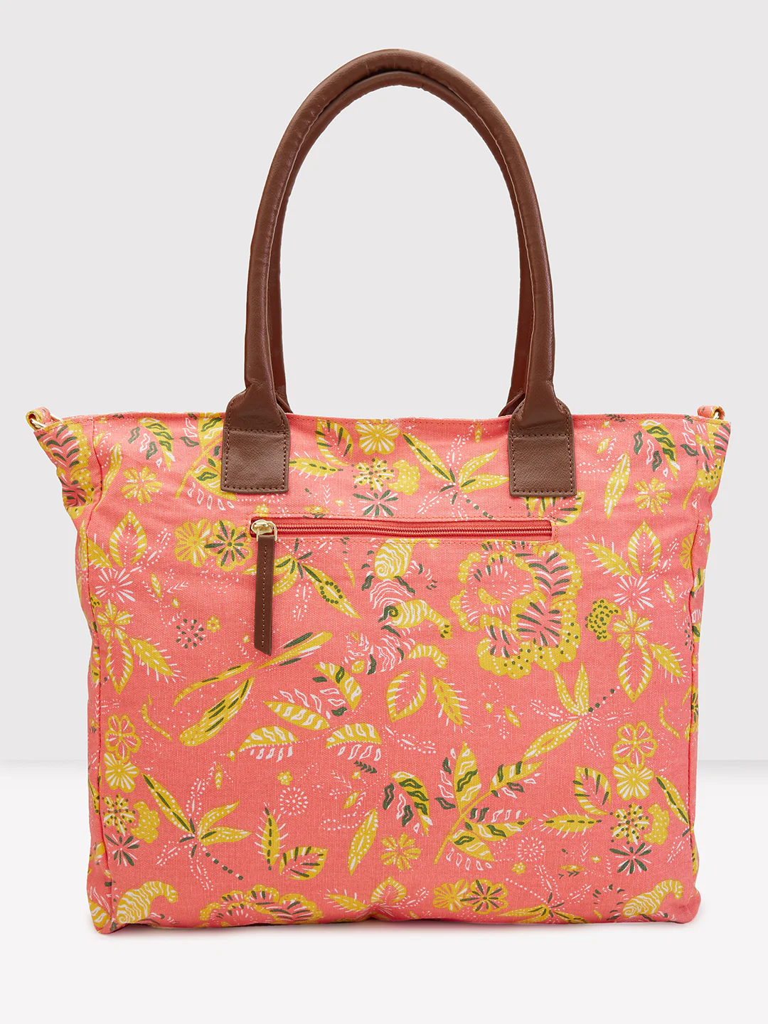 Caprese Hazel Large Coral Tote Bag - Image 4
